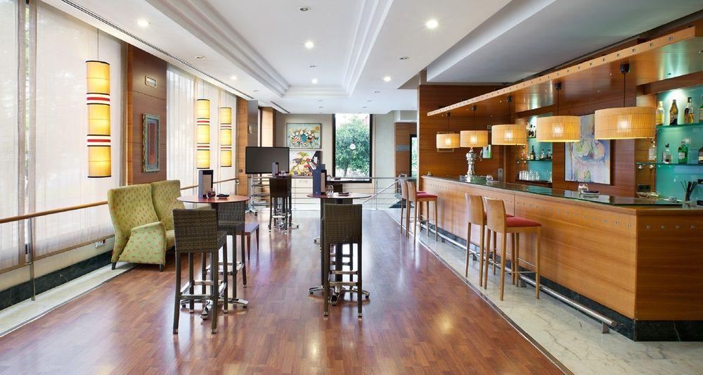 Occidental Viapol Hotel 4*